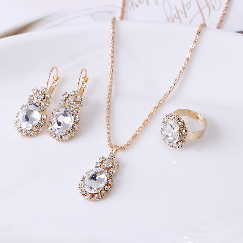 새로운 스타일 장식품 세트 패션 빈티지 크리스탈 매달려 - Vintage Fashion Rings For Women 리뷰 및 가격
