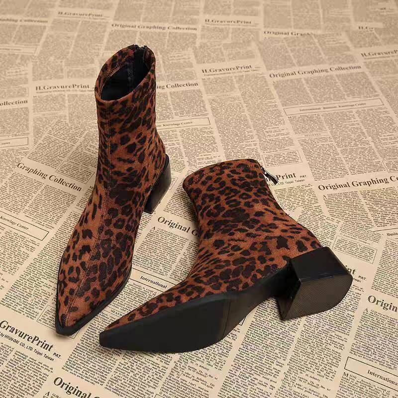 새로운 낮은 굽 여성 모던 앵클 부츠 패션 포인티드 토 - Vintage Fashion Style Female 리뷰 및 가격